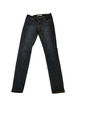 Levi 26R Dark Wash Skinny Women's Jeans - Classic Slim Fit